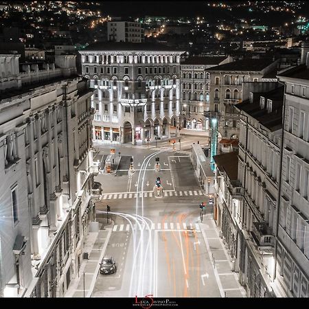 La Boutique Del Vento - Esclusivo In Pieno Centro Apartman Trieszt Kültér fotó